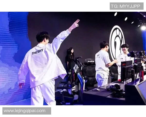 S15电竞总决赛精彩回顾IG与LNG对决中的实力与策略分析